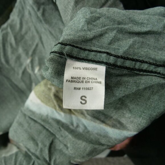 Pulp Fiction Ripple Junction Shirt Mens Small Black Graphic Print Button Up - Picture 13 of 15